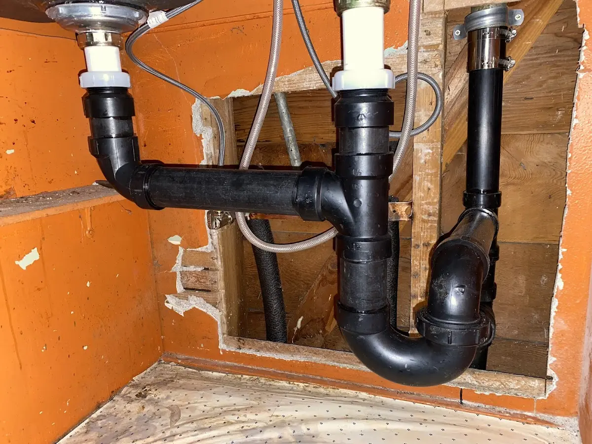 Professional Pipe Bursting equipment and tools on the job in West Slope
